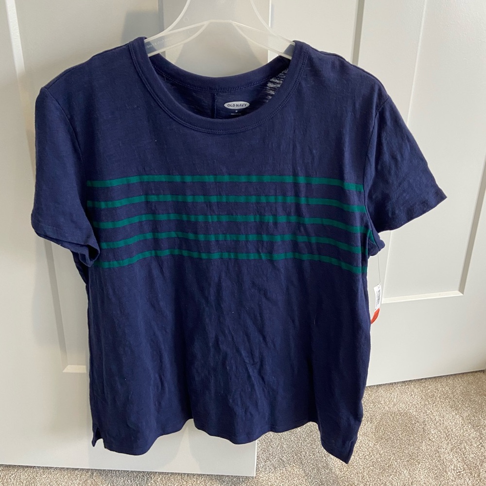Women’s medium tee shirt